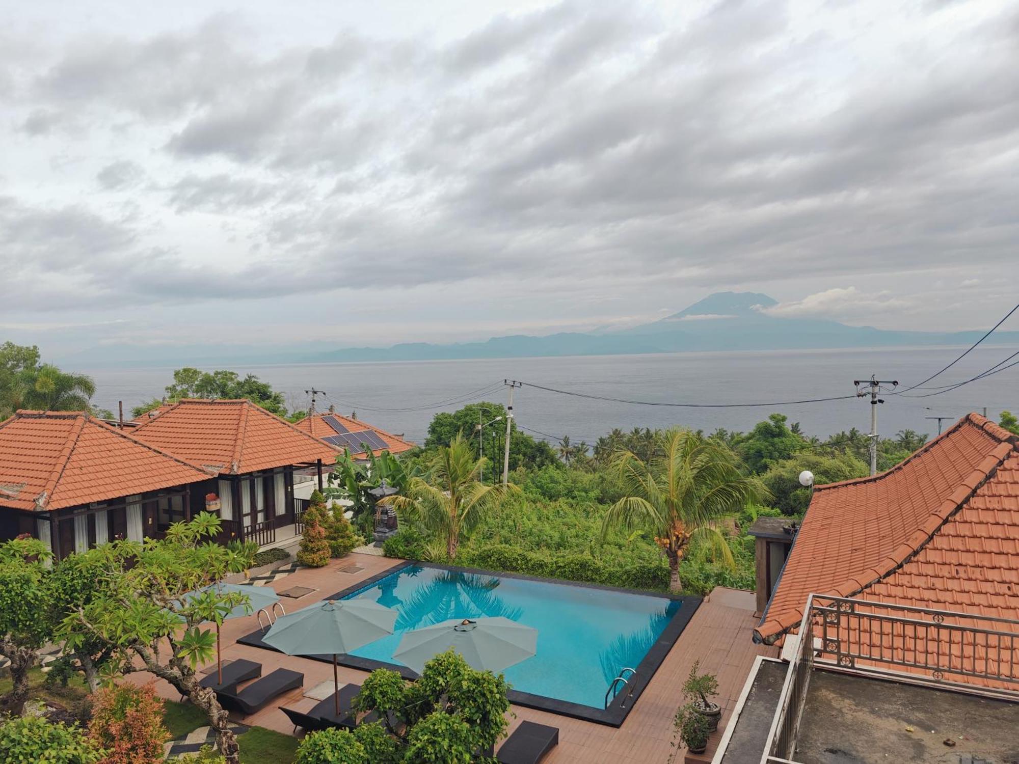 Nusa Sedayu Hotel By Ocean View Batununggul ภายนอก รูปภาพ