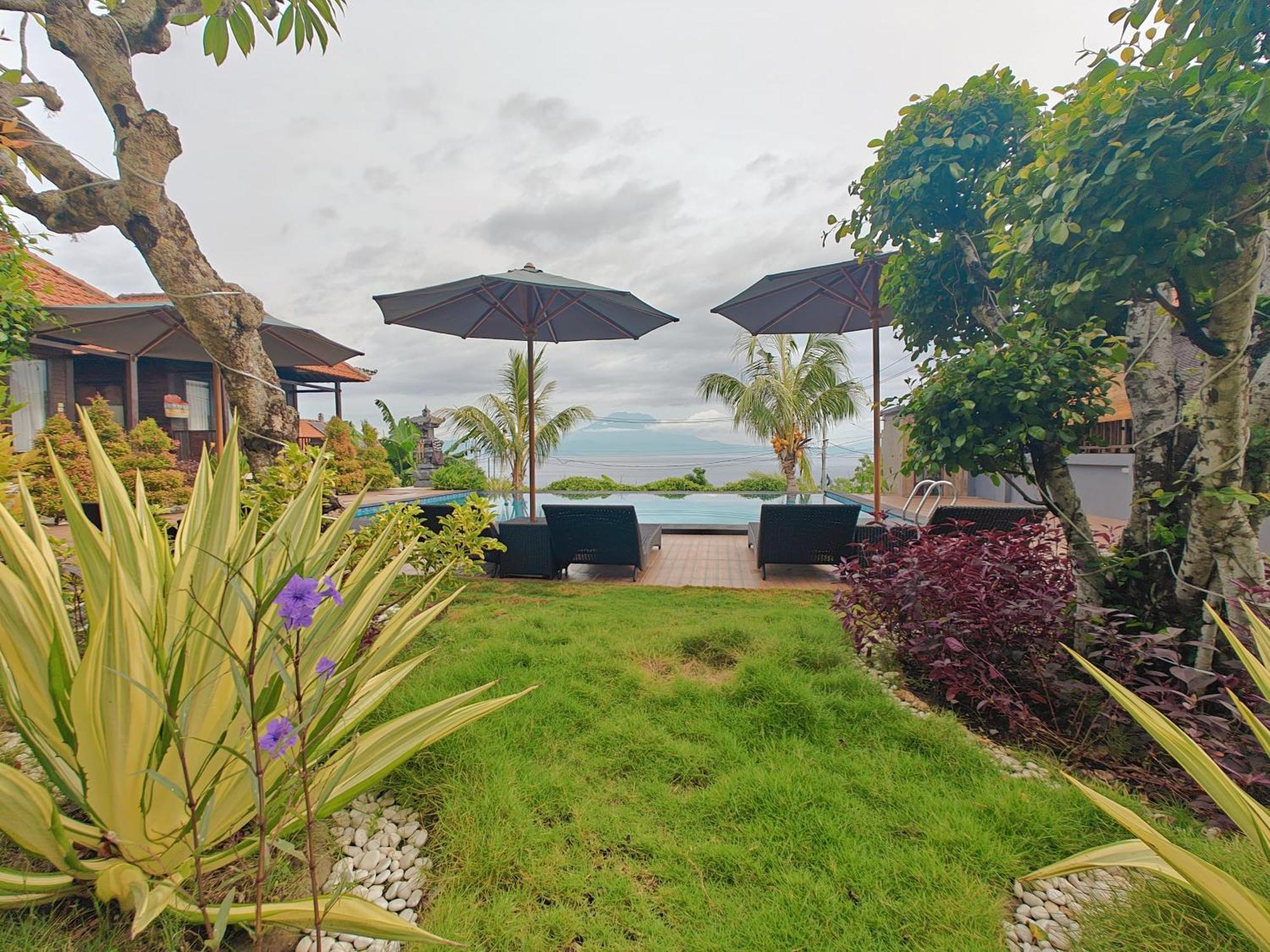 Nusa Sedayu Hotel By Ocean View Batununggul ภายนอก รูปภาพ