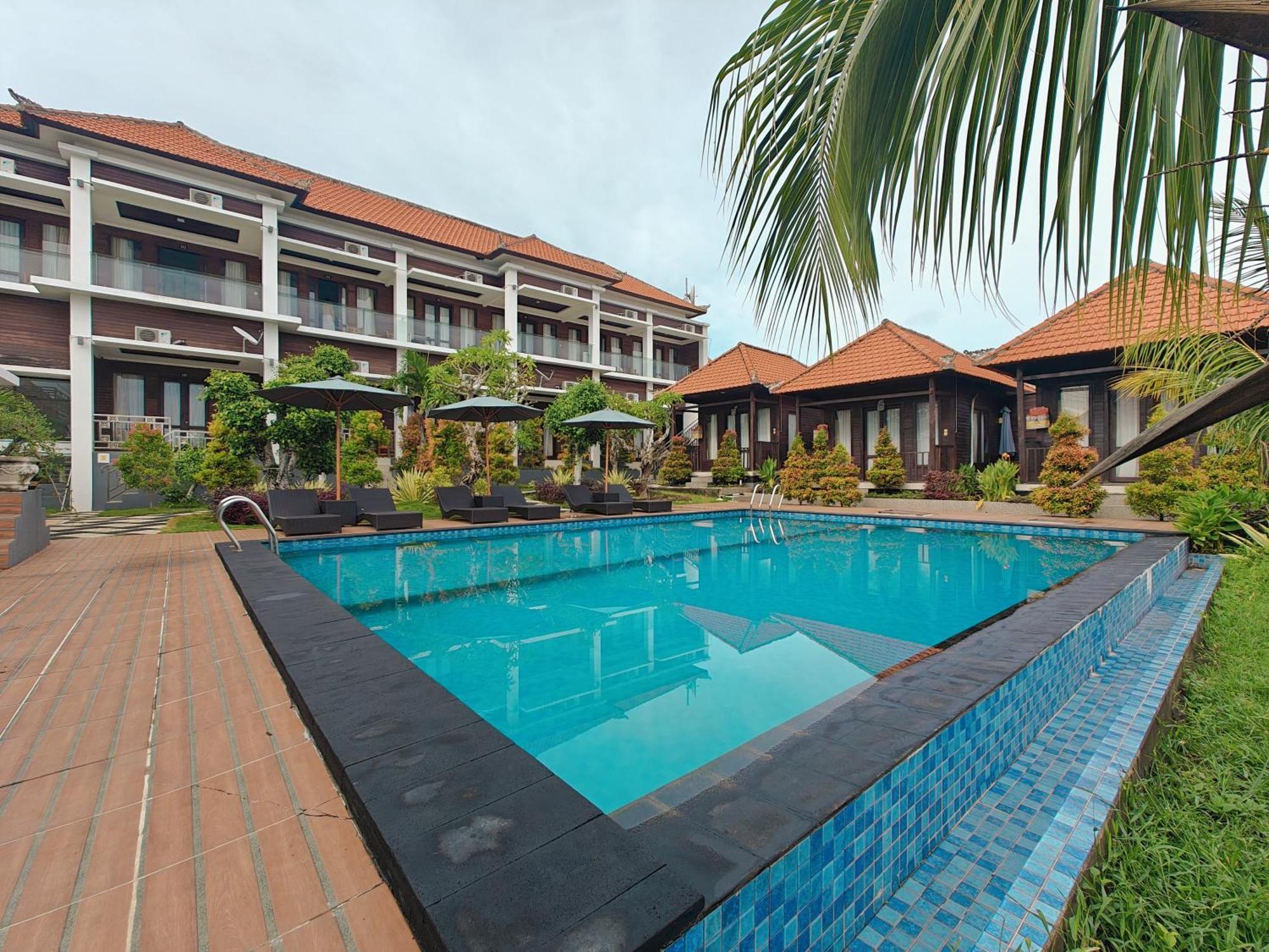 Nusa Sedayu Hotel By Ocean View Batununggul ภายนอก รูปภาพ