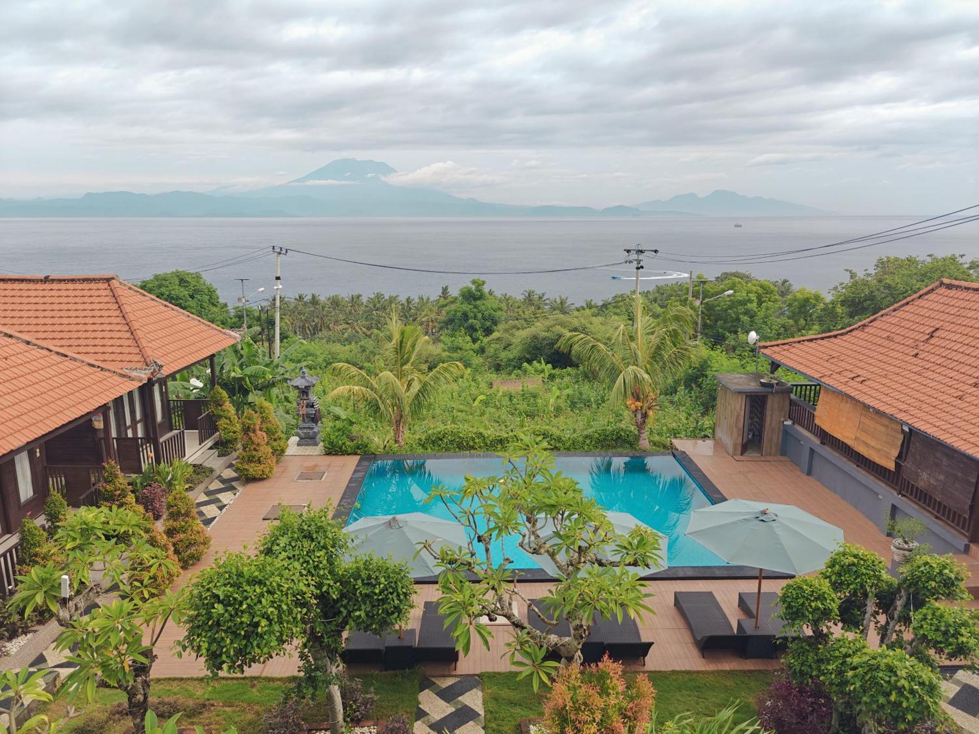 Nusa Sedayu Hotel By Ocean View Batununggul ภายนอก รูปภาพ