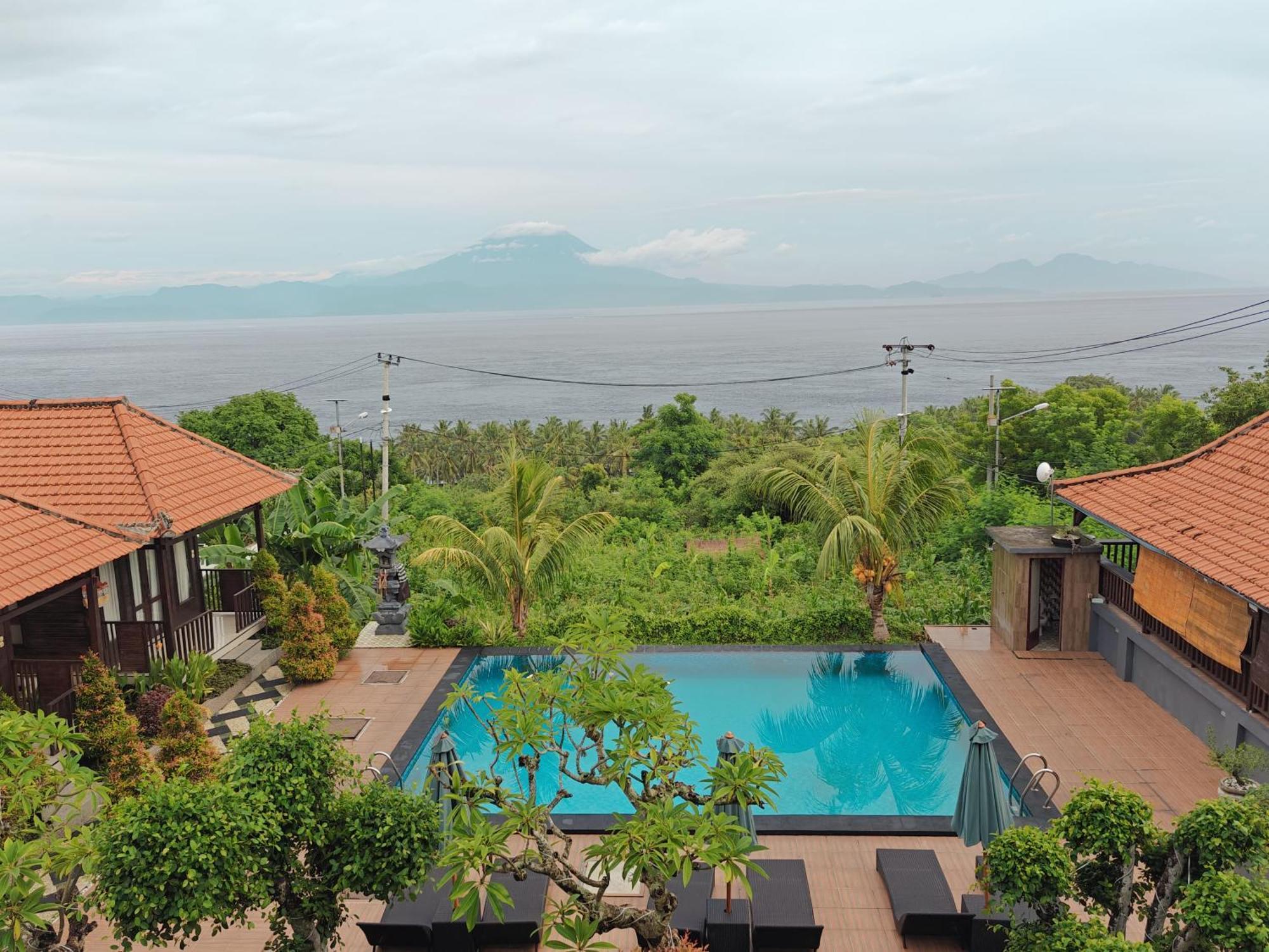 Nusa Sedayu Hotel By Ocean View Batununggul ภายนอก รูปภาพ