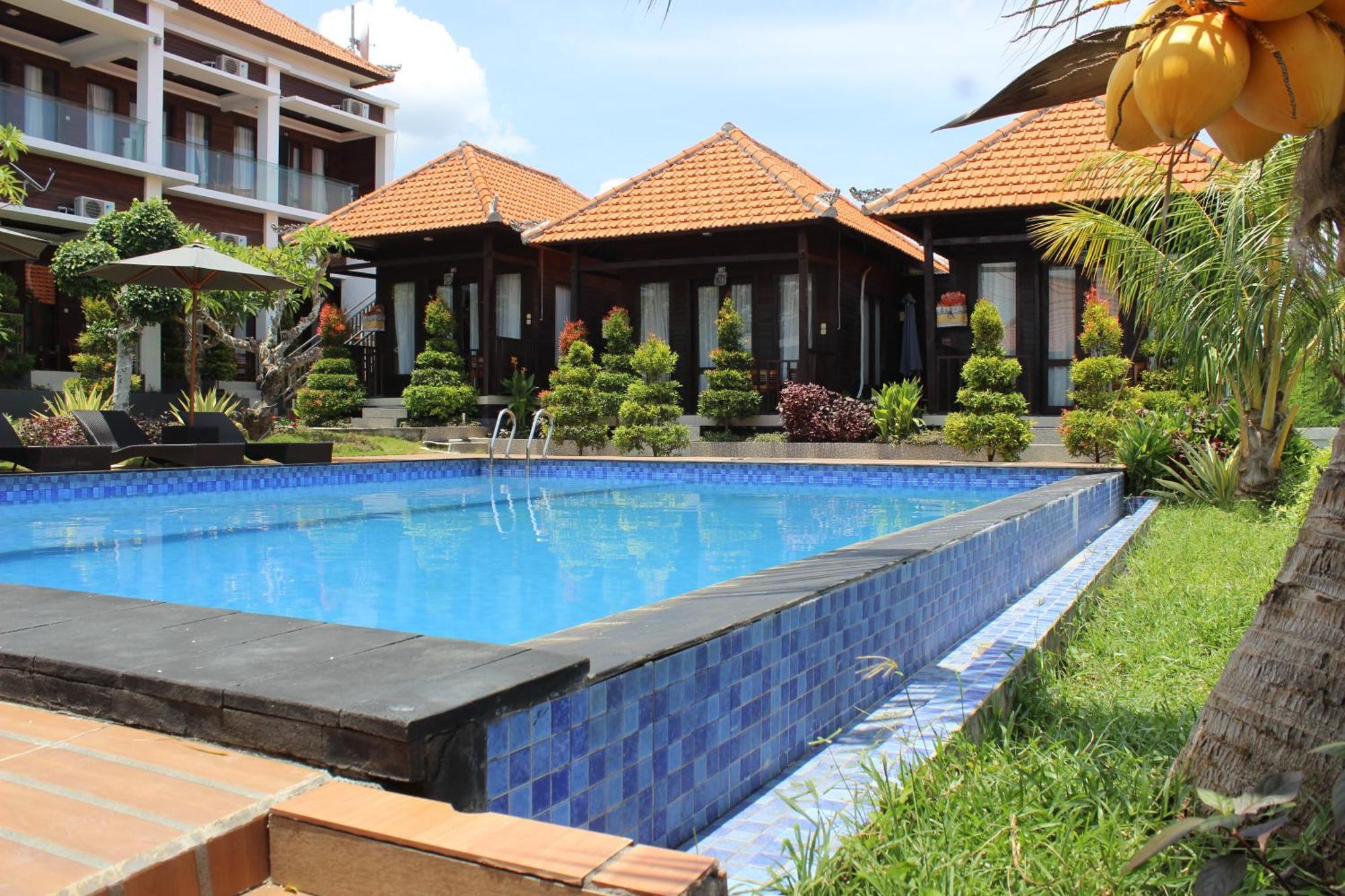 Nusa Sedayu Hotel By Ocean View Batununggul ภายนอก รูปภาพ